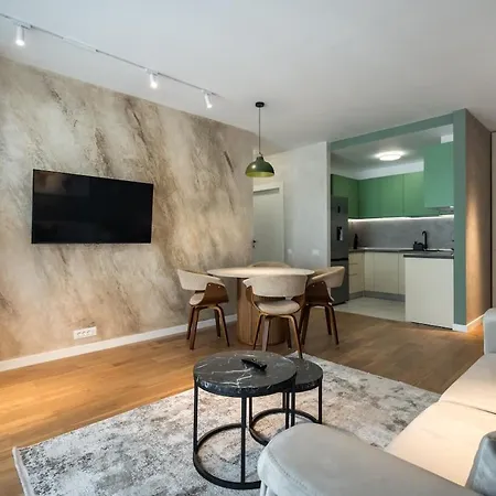 Emerald Charm One Cotroceni 5 Appartement *