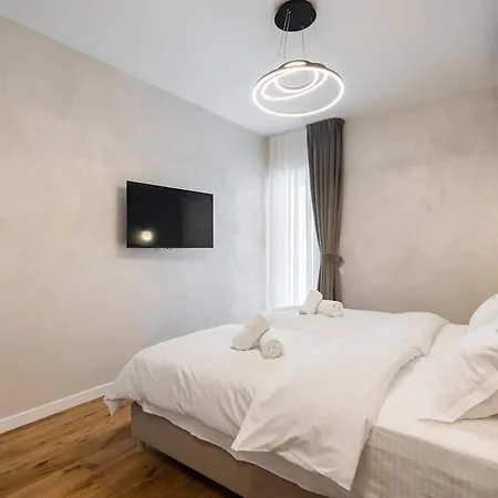 Appartement Emerald Charm One Cotroceni 5 *