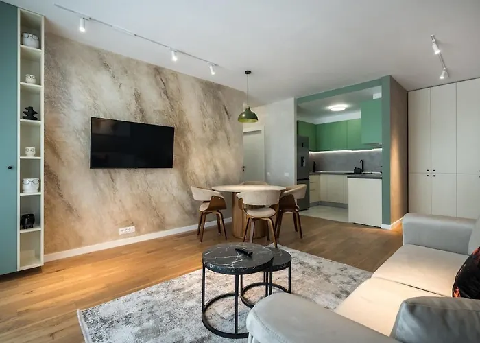 Emerald Charm One Cotroceni 5 Daire *