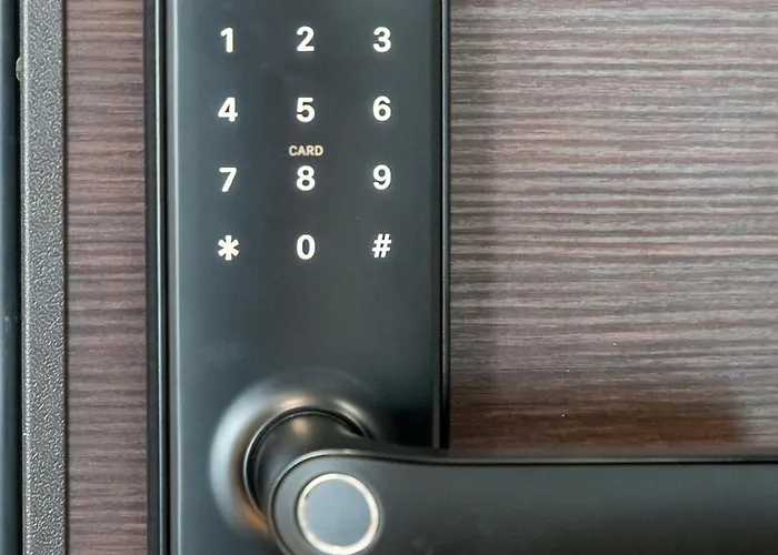 Apartment Emerald Charm One Cotroceni 5