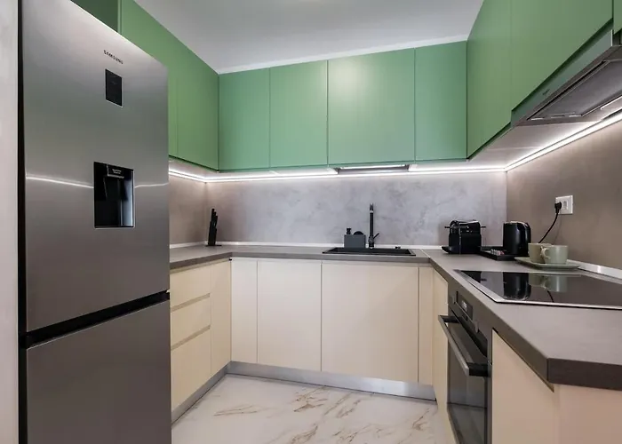 Emerald Charm One Cotroceni 5 Bucharest