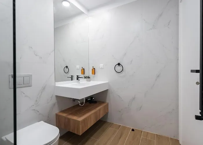 Emerald Charm One Cotroceni 5 Apartment Bukarest